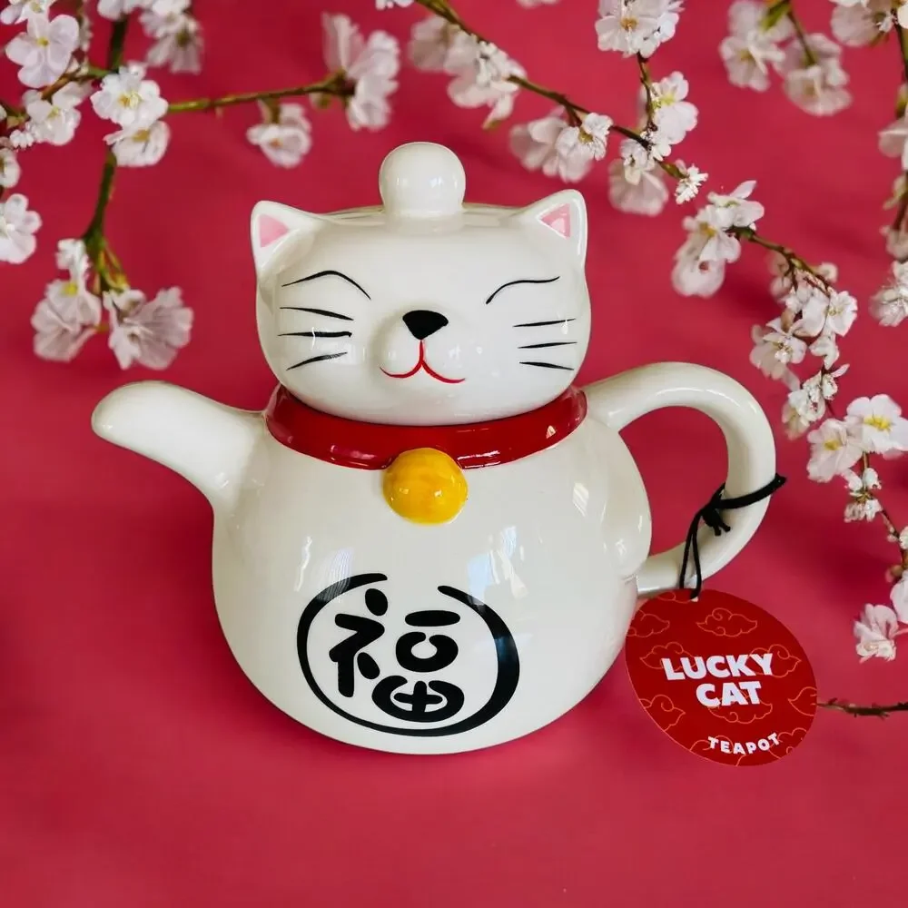 New Beckoning Maneki Neko Japanese Lucky White Cat Kitten Kawaii 33oz Teapot